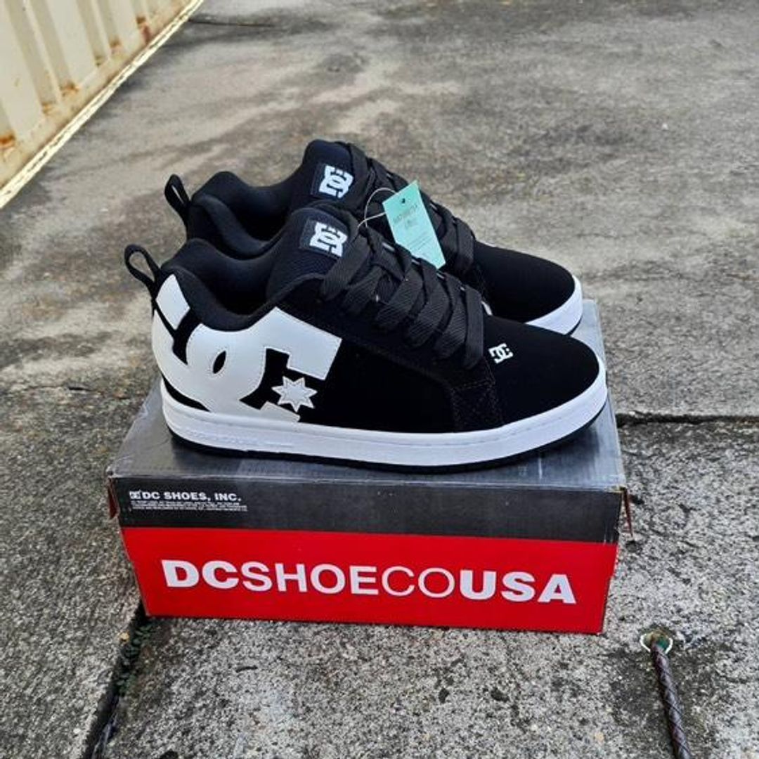 DC SHOES
