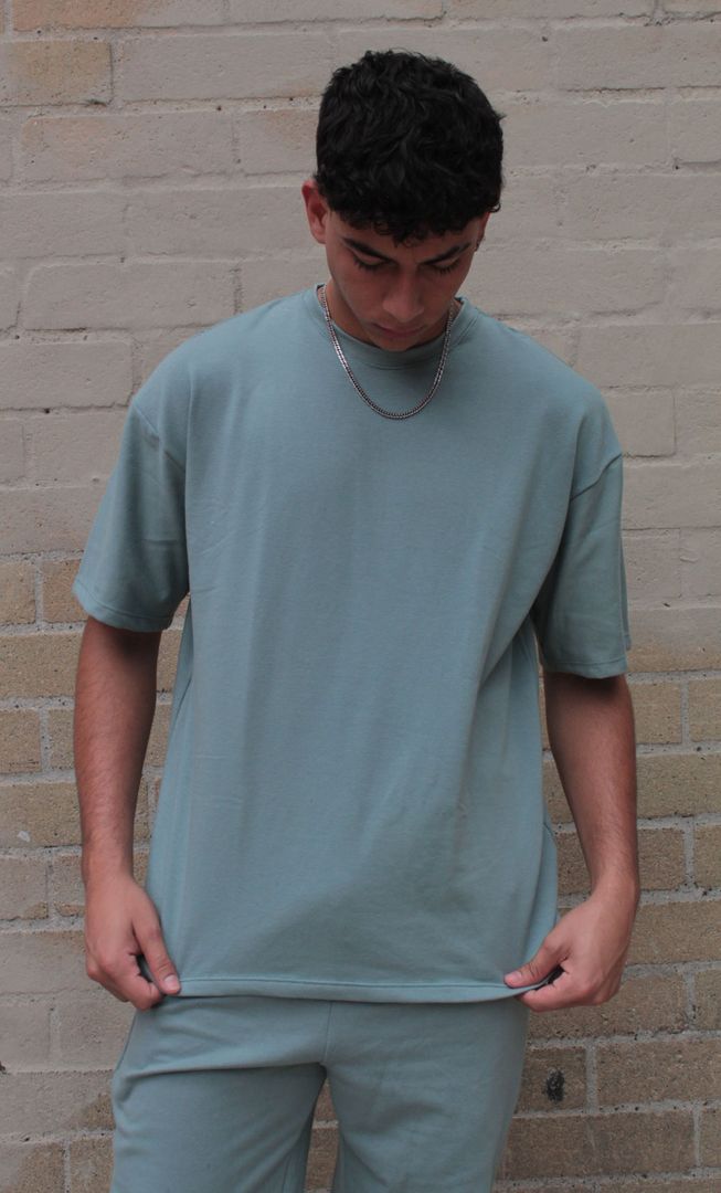 CONJUNTO BURDA OVERSIZE