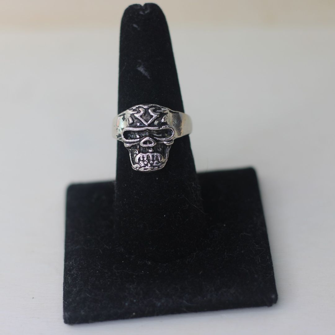 ANILLO CALAVERA SOLDADO