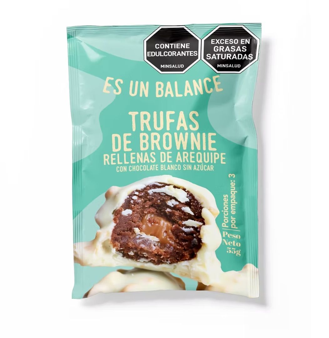 TRUFAS DE BROWNIE RELLENO CON CHOCOLATE BLANCO ES UN BALANCE