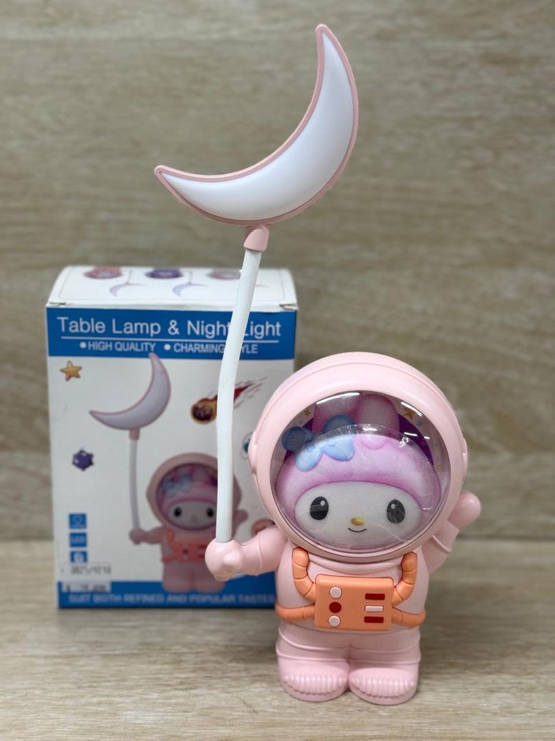 3825 ASTRONAUTA