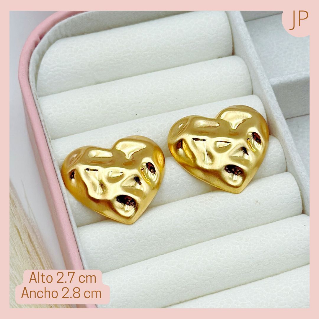 Maxi Topo Corazón Arrugado Dorado