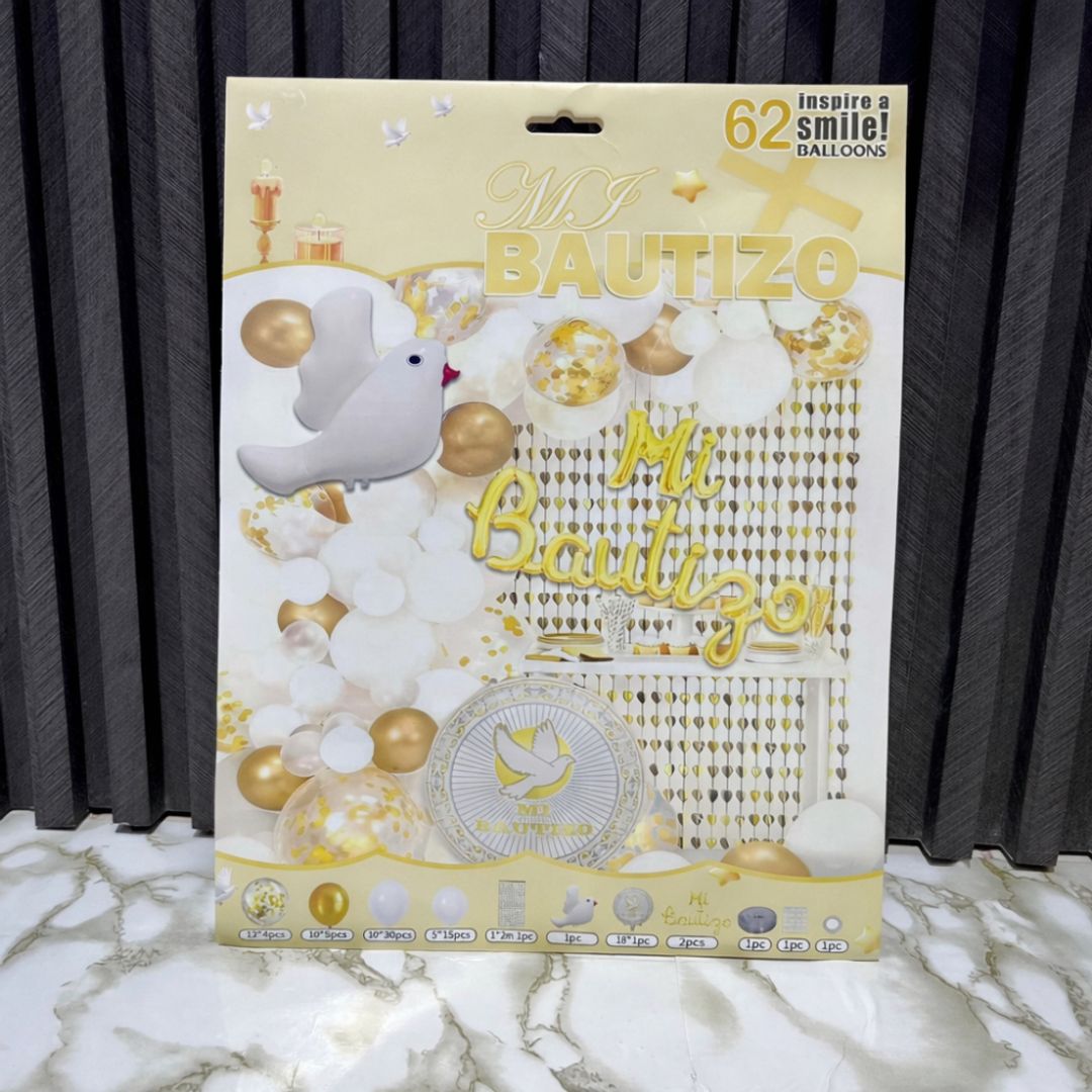 ARCO DE GLOBOS BAUTIZO DORADO