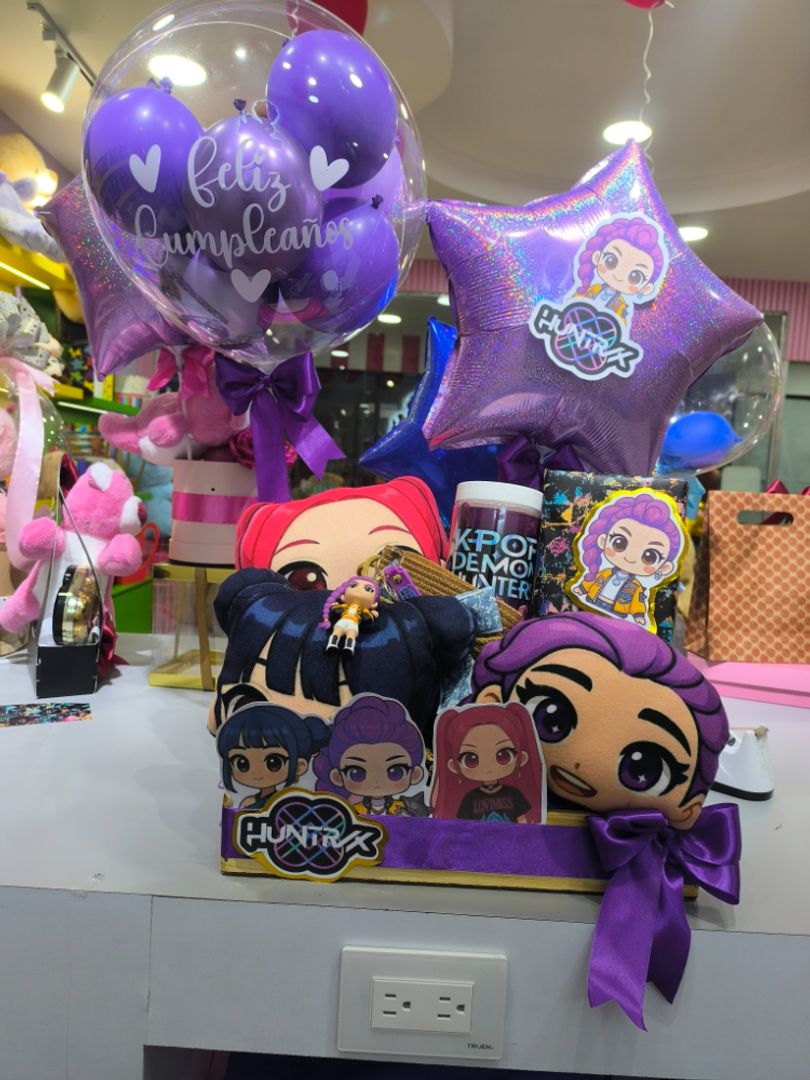 ARREGLOS CON GLOBOS kpop