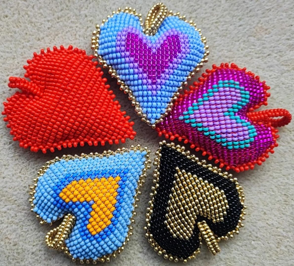 Charm Corazón Mostacilla Rocalla Grande