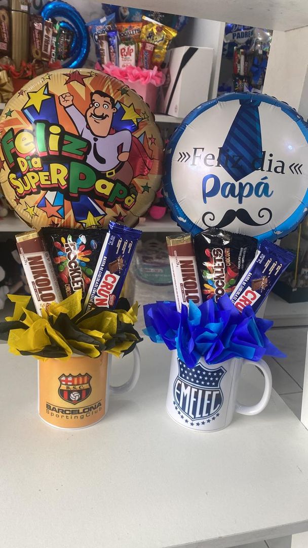 Tazas con chocolates 