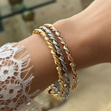 Imagen del producto Pulsera tres oros espiral 