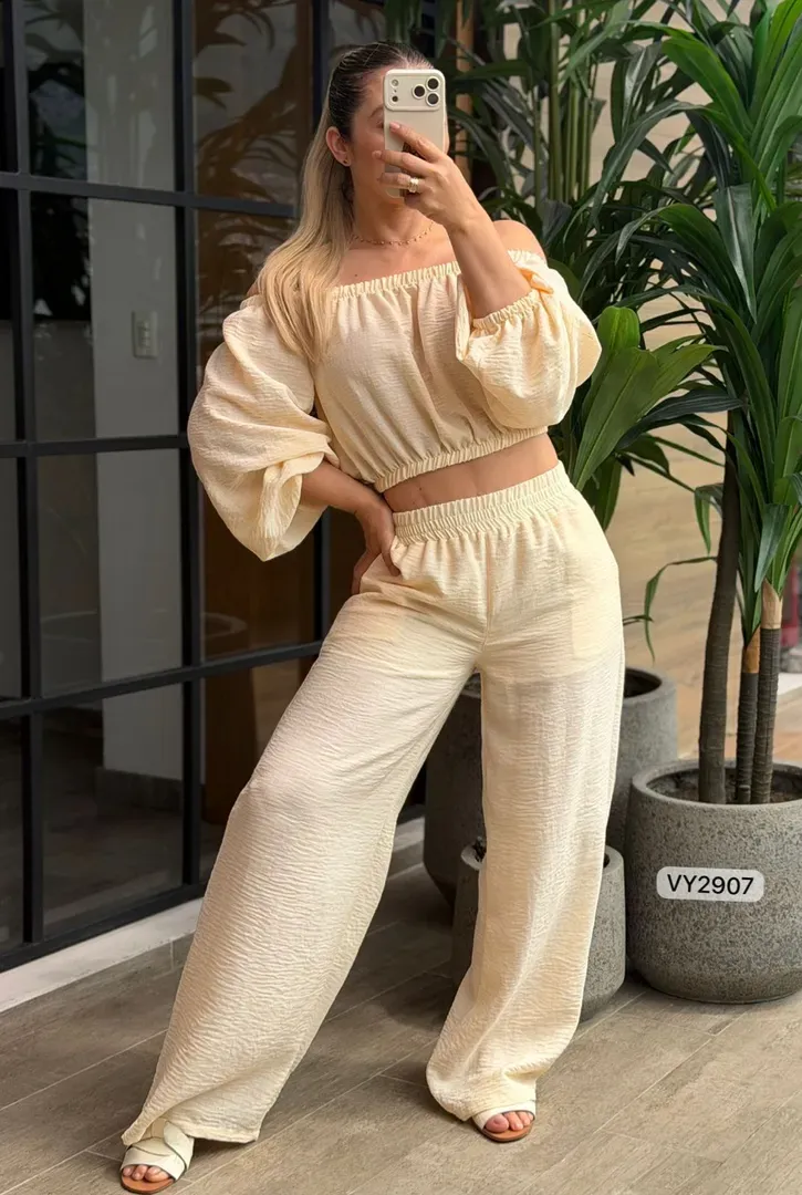 Conjunto blusa + pantalón