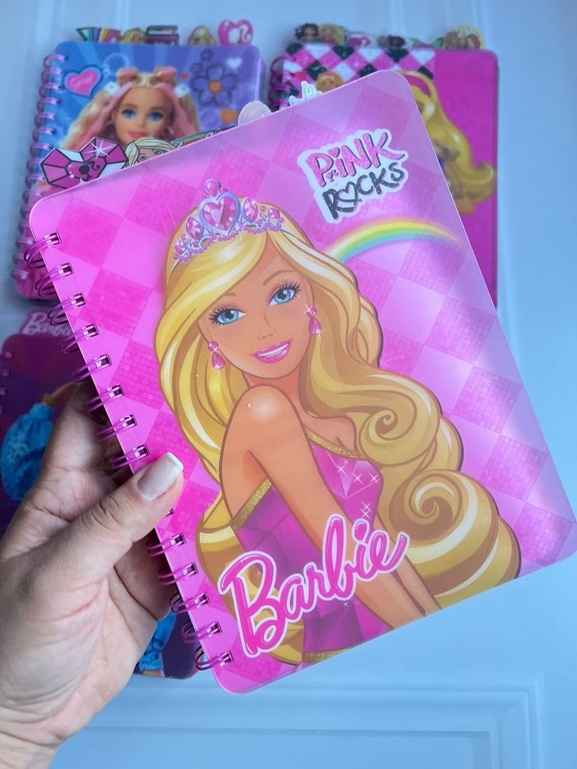 Agenda 5 materias Barbie 