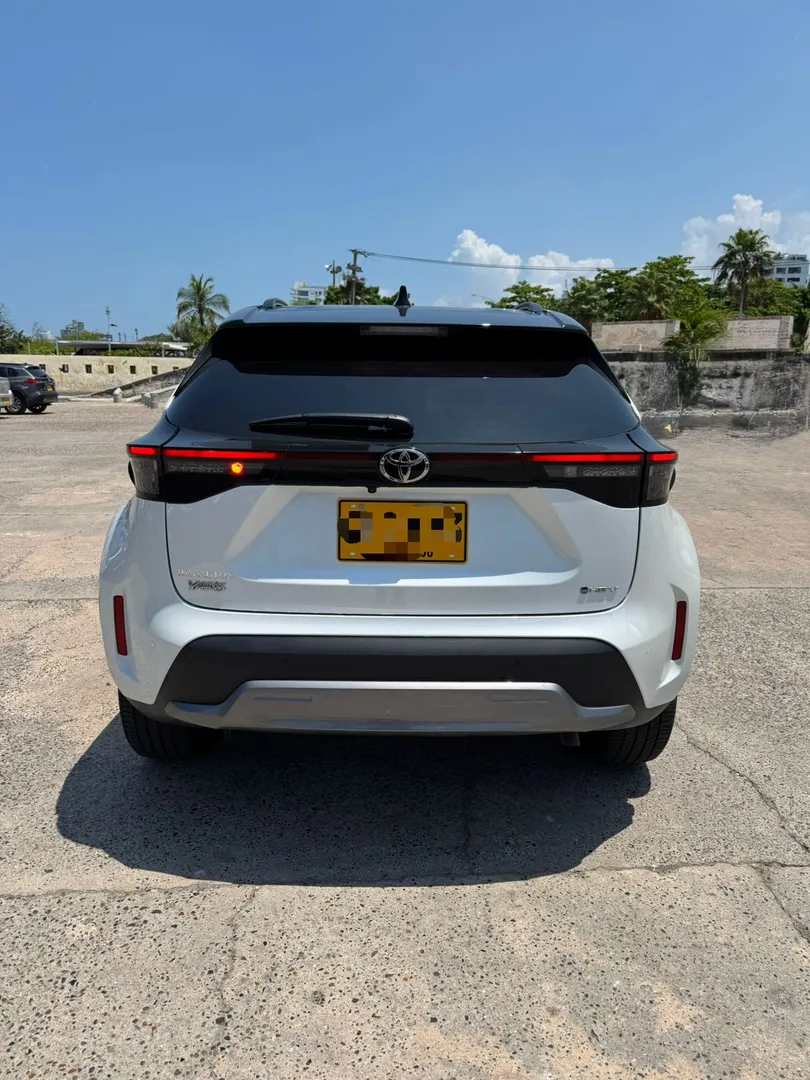 TOYOTA YARIS CROSS HYBRID 2026