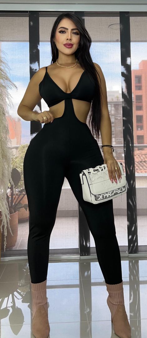 Enterizo mariposa largo 