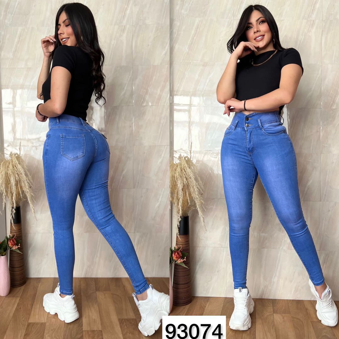 Jeans premium $55.000 _ Sin rotos