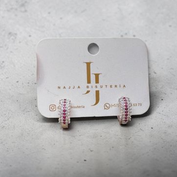 Imagen del producto Candonga plateada con fucsia 