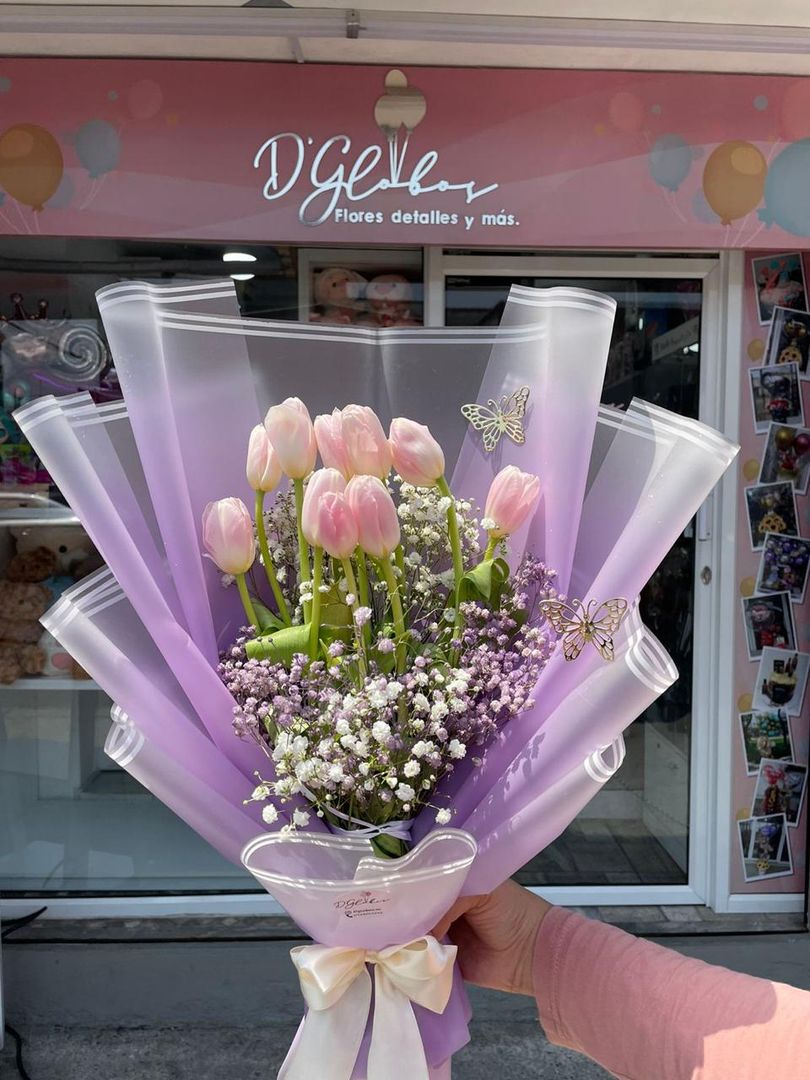Ramo de 10 tulipanes