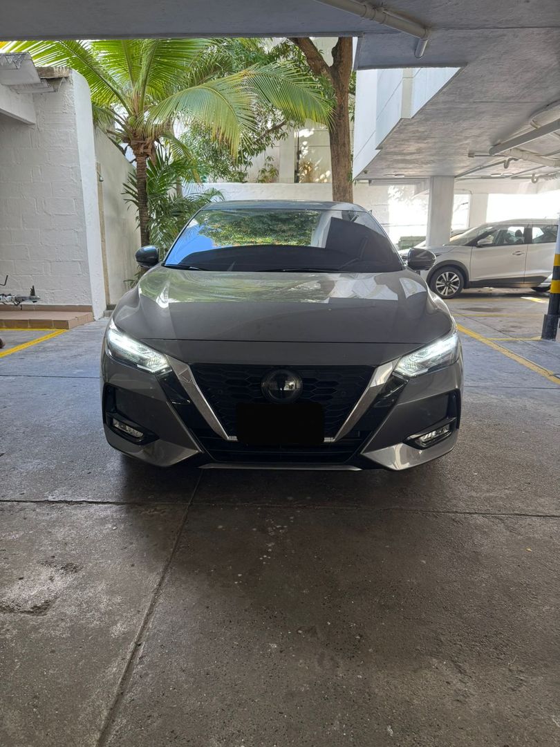 NISSAN SENTRA EXCLUSIVE 2024 