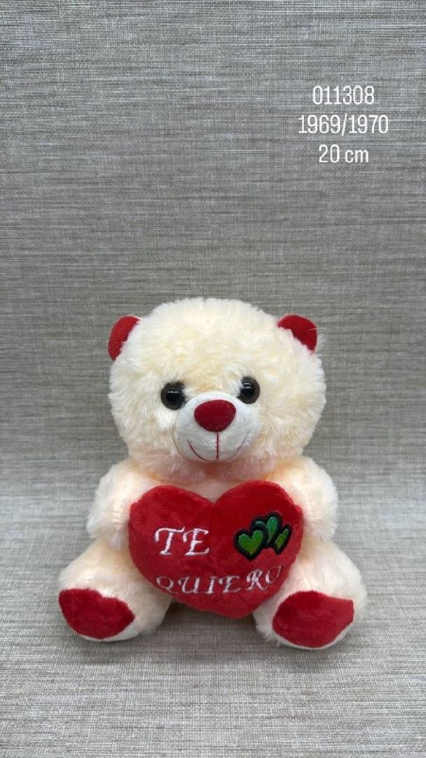 OSO CORAZÓN ROJO SURTIDO 20 CM