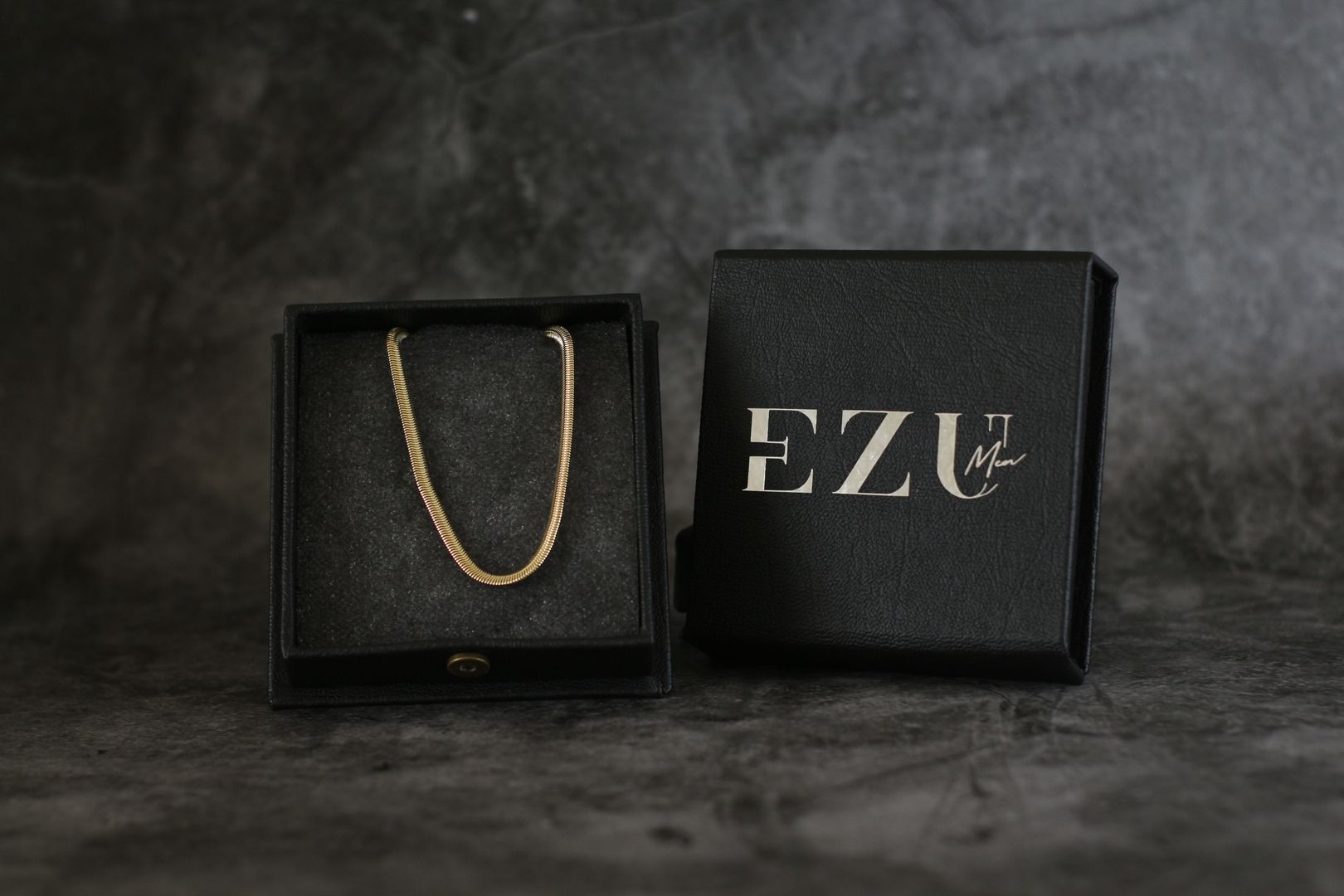 Cadena tejido serpiente 4mm-Dorada