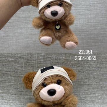 Imagen del producto LLAVERO DE OSITO CON GORRA