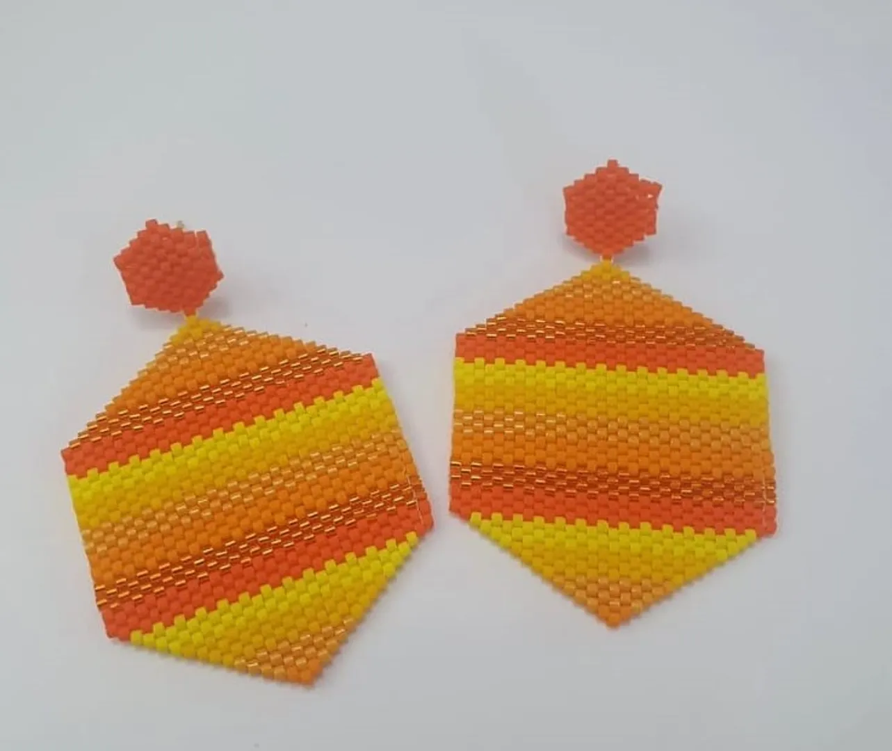 Areta Hexágono Líneas Miyuki