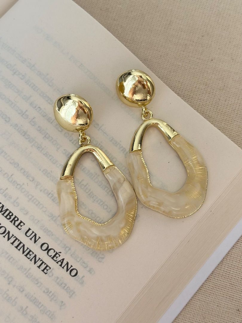 Arete largo acrílico 