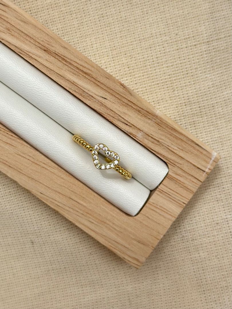 Anillo corazón silueta 