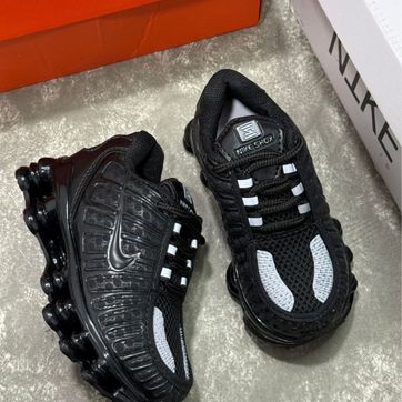 Imagen del producto SHOX TODO NEGRO