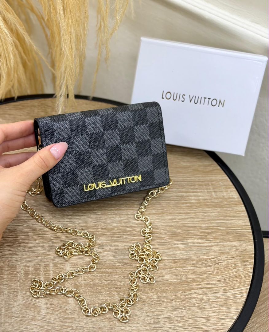 Cartera LV
