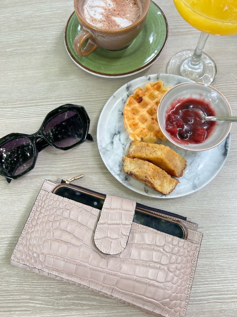 Billetera-Porta celular