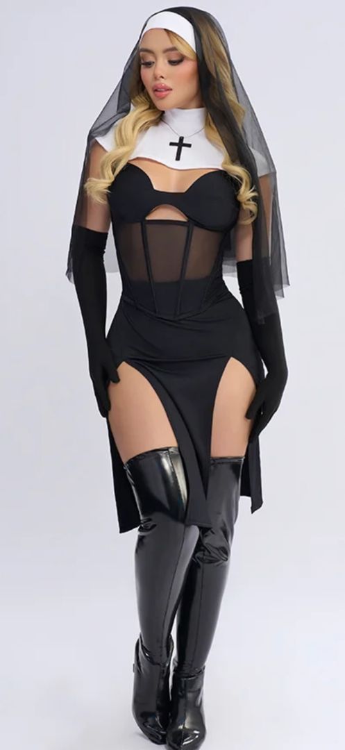 Monja sexy 