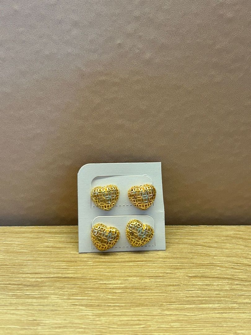 ARETES 