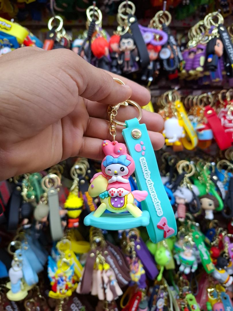 LLAVERO CABALLO SANRIO 