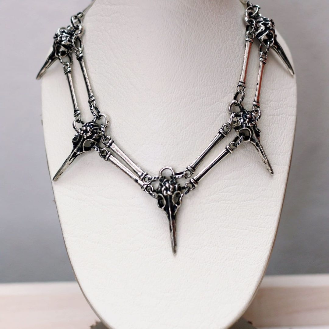 COLLAR PESTE UNISEX