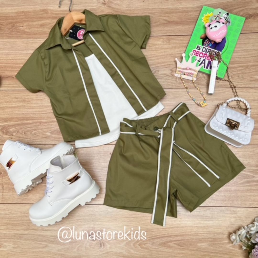 CONJUNTO TRIO DE SHORT