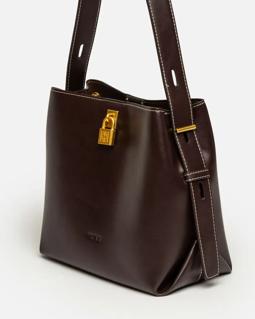 CARTERA AL HOMBRO THE LOCK CHOCOLATE