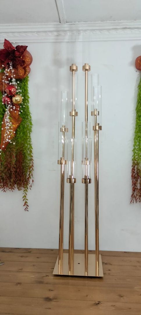 PILARES DORADOS CON 10 BRISEROS DE VIDRIO