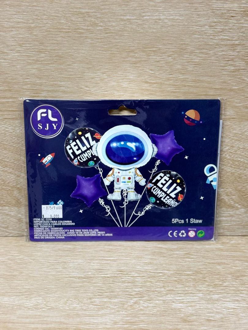 875 ASTRONAUTA