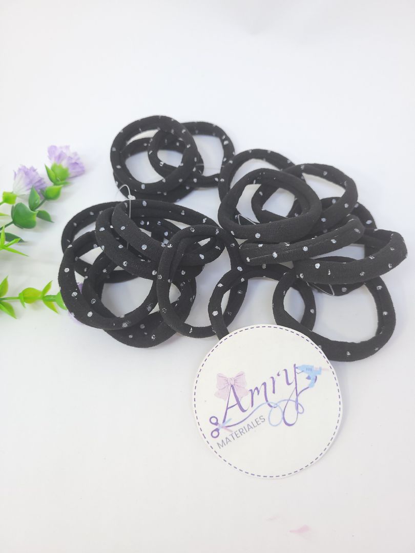 Kit 6 Moñas negras con puntos 