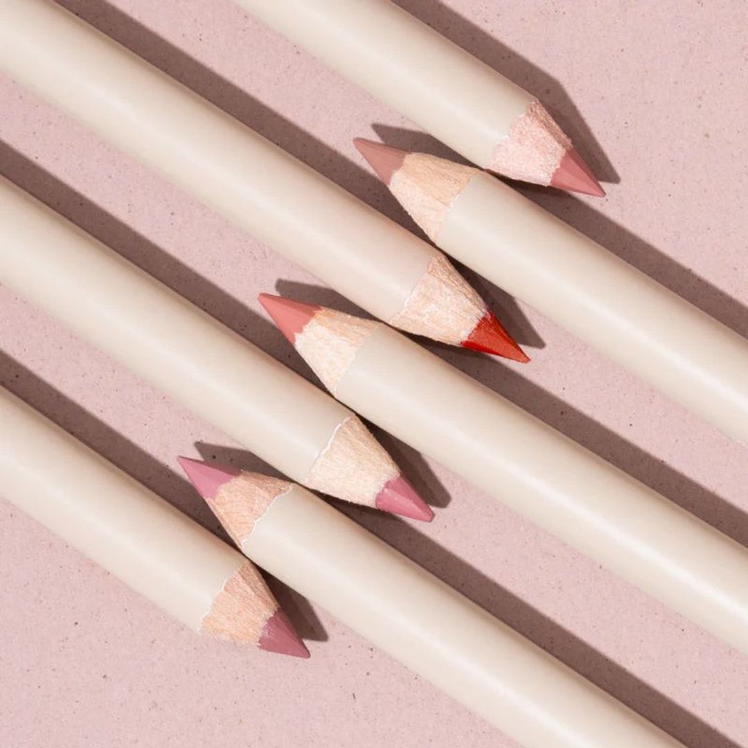 LAPIZ DE LABIOS  ATENEA