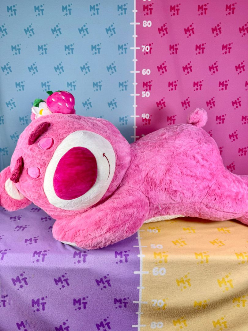 Lotso acostado fresa 95cm IGV