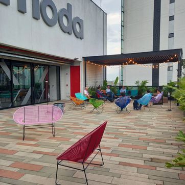 Sofá 2 puestos asiento tradicional - imagen 2