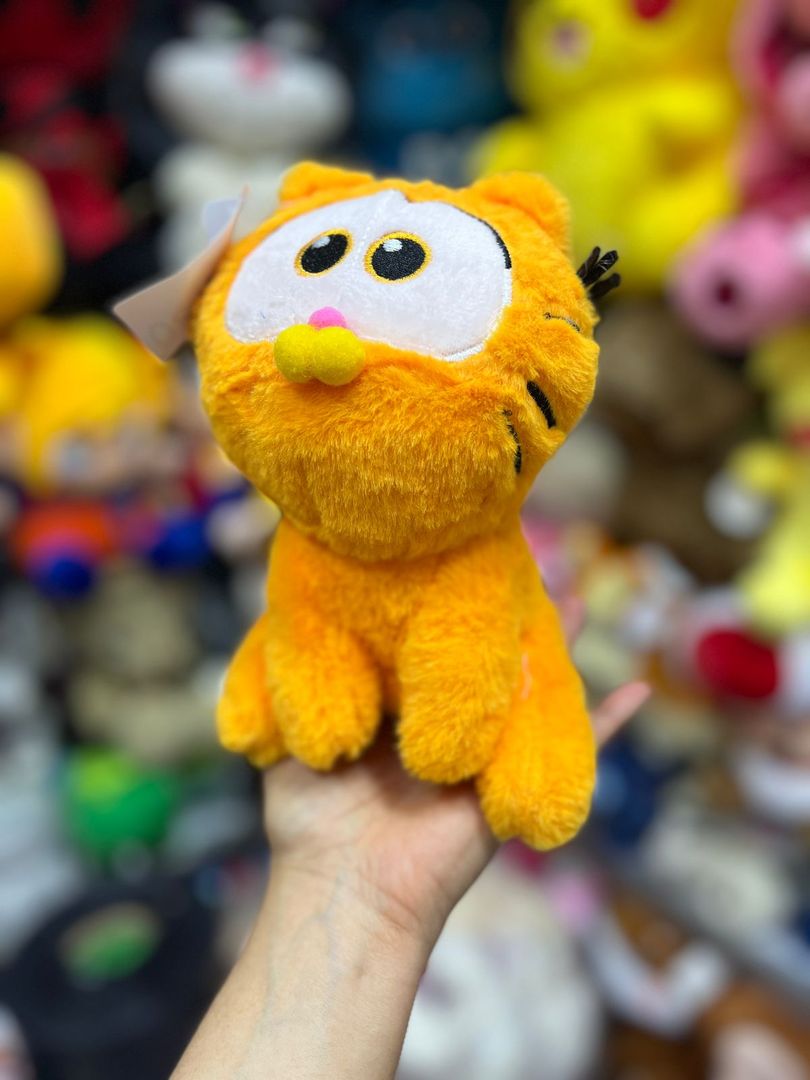 GARFIELD BEBE 18CM