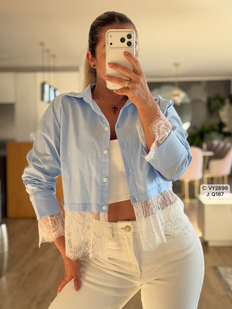 CAMISA CORTA CON CON ENCAJE VY2898