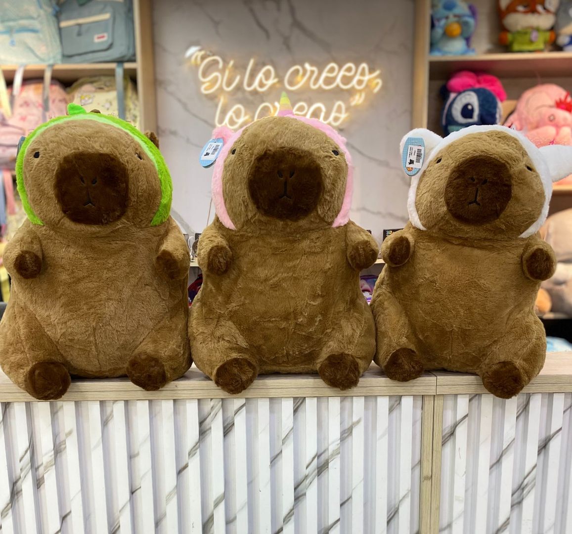 CAPIBARA GORRO COBIJA ( 40 CM ) 