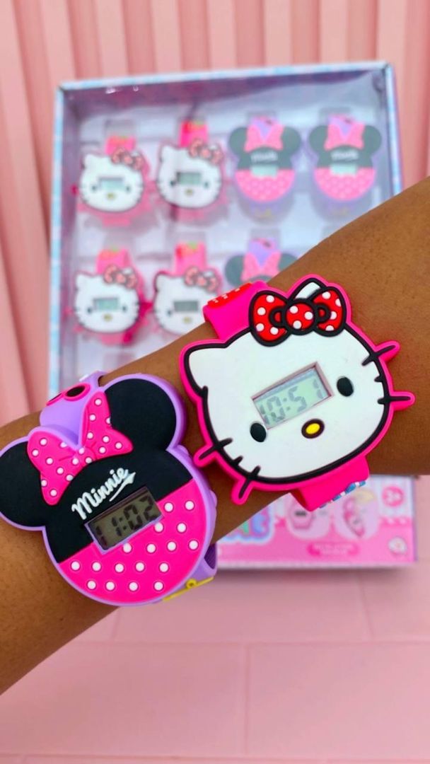 RELOJ NIÑA MINNIE/ HELLO KITTY