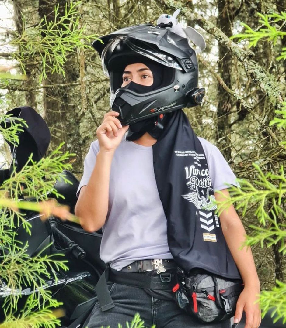 NIQAB NEGRO CON DISEÑO 