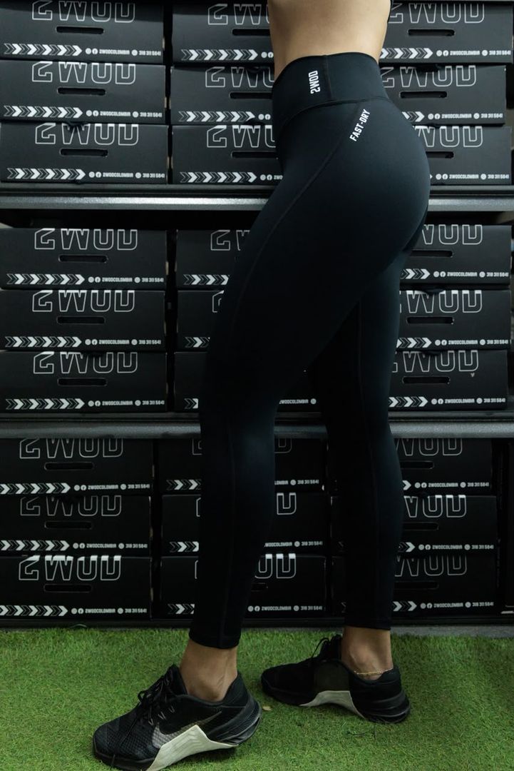 LEGGINS SKY NEGRO