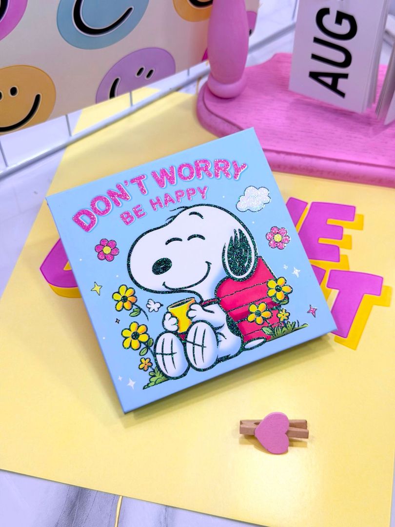 PALETA DE SOMBRAS SNOOPY 