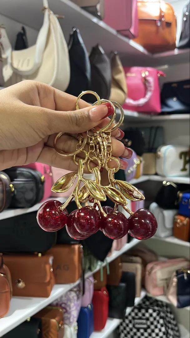 LLAVERO DE CEREZA 