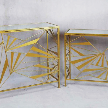 Imagen del producto Set de dos mesas doradas con espejo.