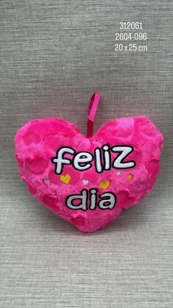 COJIN DE CORAZON SURTIDO 20 X 25 CM